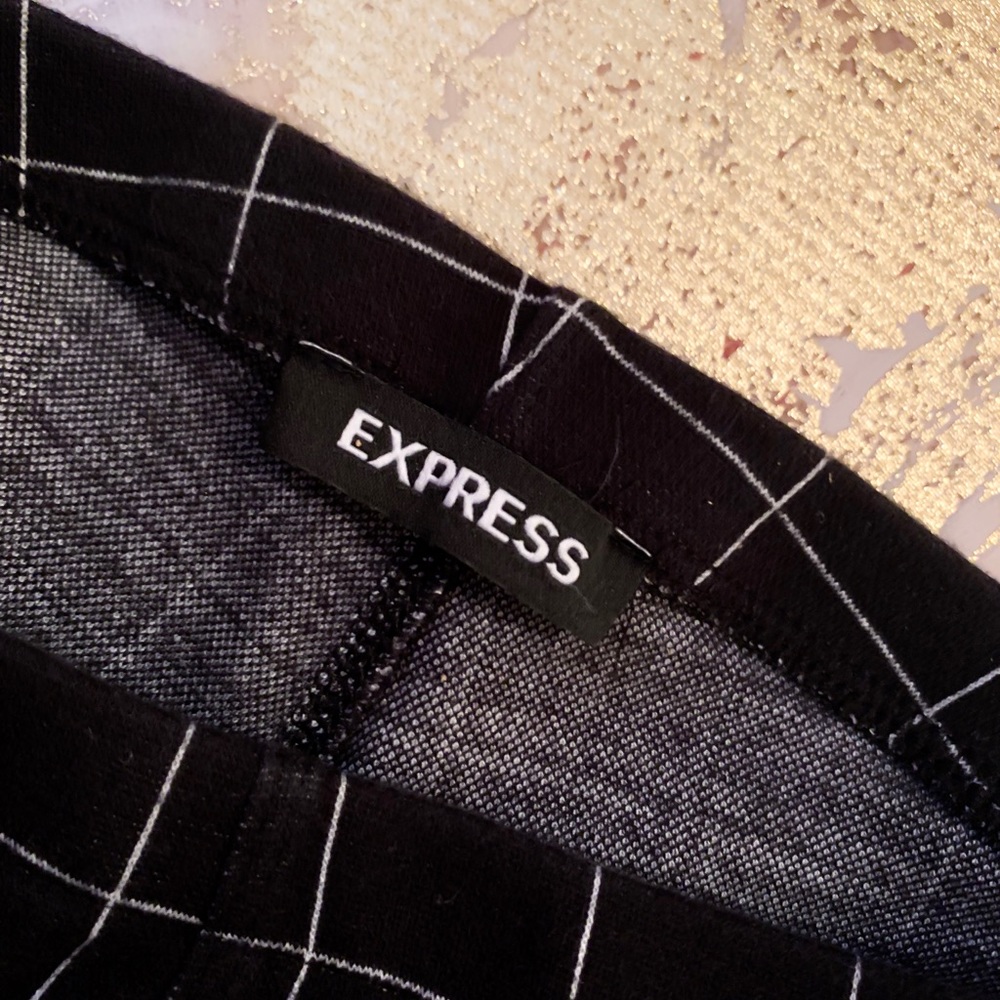 Express Windowpane Leggings - Picture 2 of 2